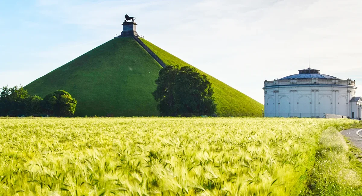 Der Löwenhügel auf dem Gebiet der belgischen Gemeinde Braine-l’Alleud ist das Hauptmonument der Schlacht bei Waterloo